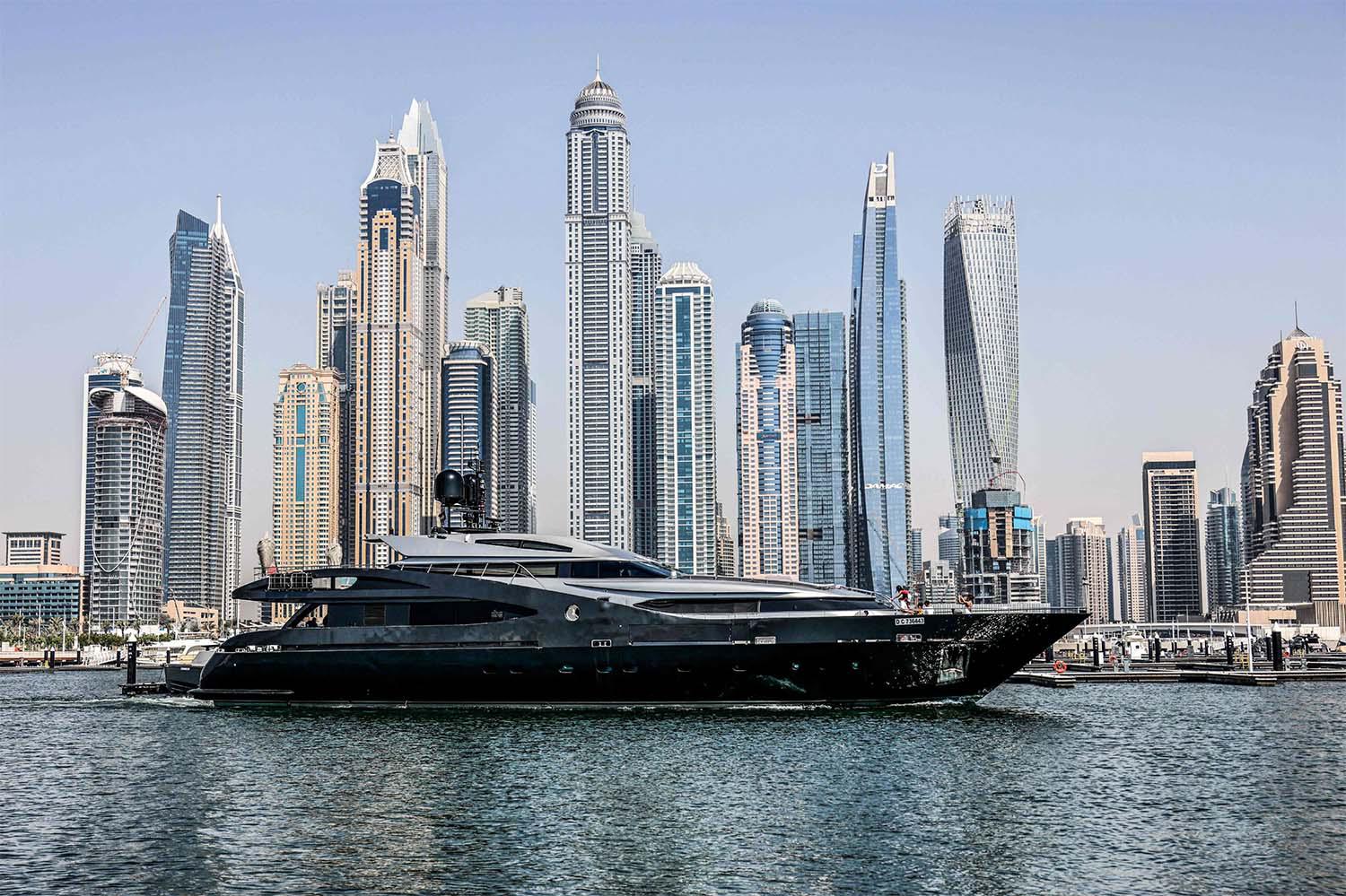 dubai luxury